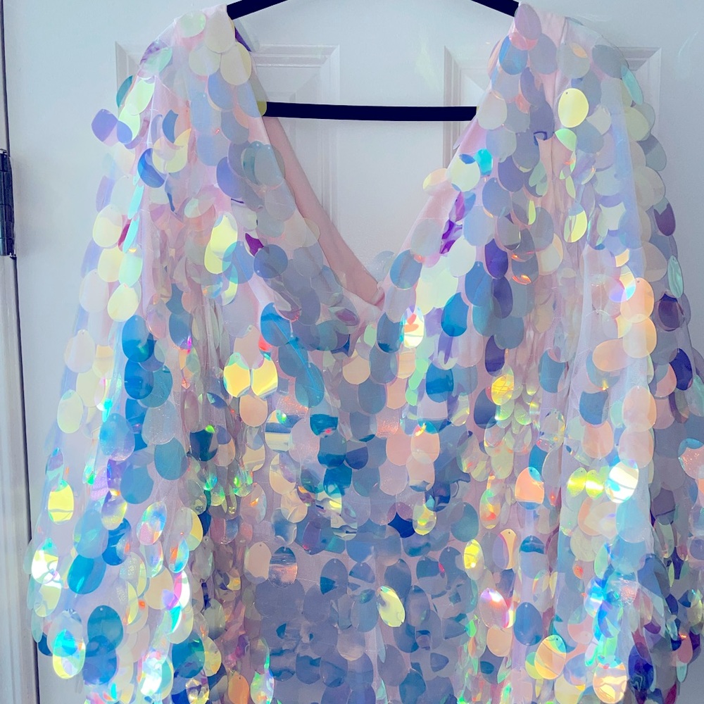 Be the center of attention in this custom made jumpsuit only worn once!! - Picture 6 of 10